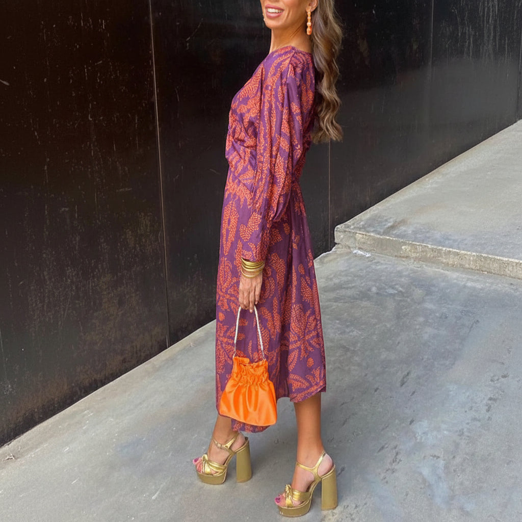 Isadora | Timeless Midi Elegance